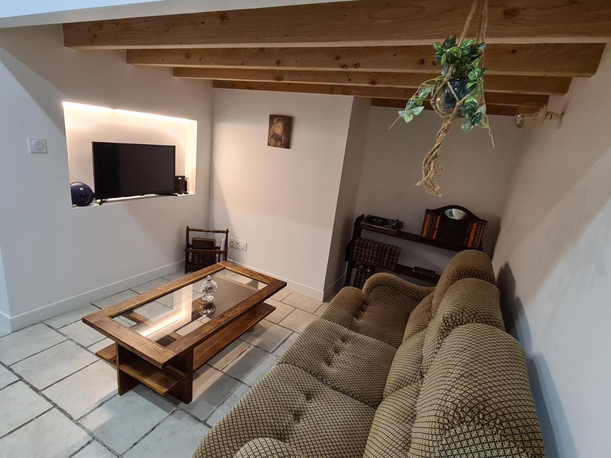 Ceci N'Est Pas Qu'Un Logement Apartment Montpellier Luaran gambar